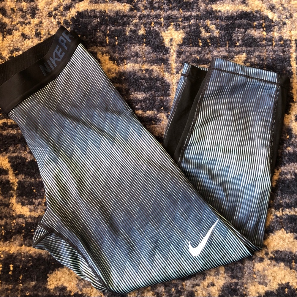 Nike Pro - image 1